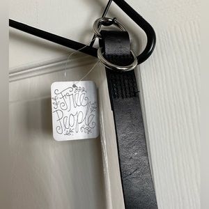Free people leather belt one size black skinny mini